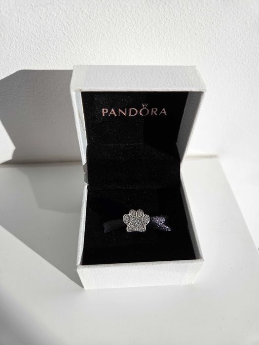 Charms Lśniący odcisk łapy łapka srebrny Pandora