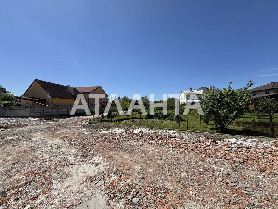 Продаж земельної ділянки в с. Паланки