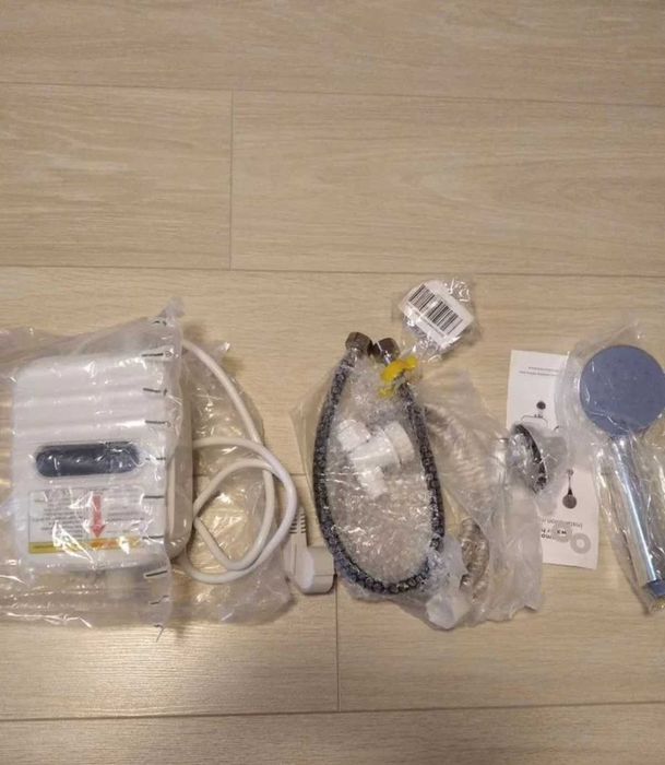 Нагрівач для душу з екраном проточник нагрівач води у ванну