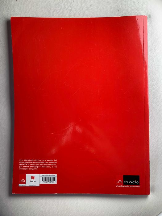 Livros Escolares (atividades) - ensino secundário