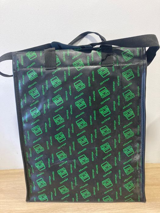 Máquina de Escrever  ***  Olivetti College