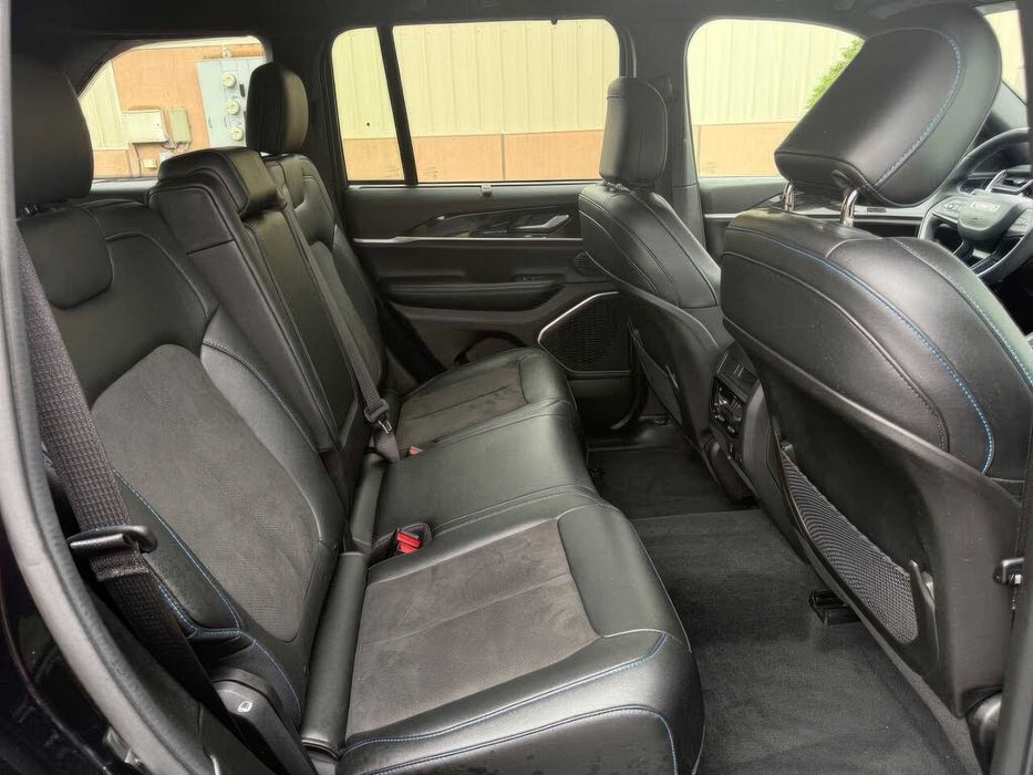 Jeep Grand Cherokee 4Xe Hyb      2024