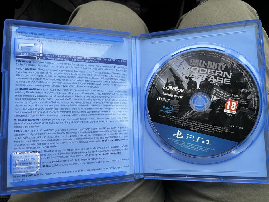 Call of duty modern warfare PS4 (2019)