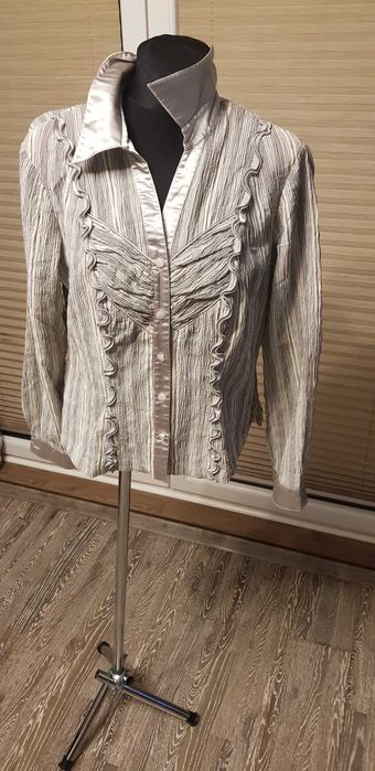 Bluzka zdobiona - rozmiar 42