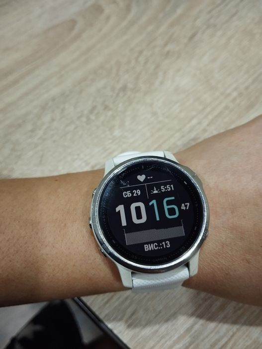 Годинник Garmin Fenix 6s