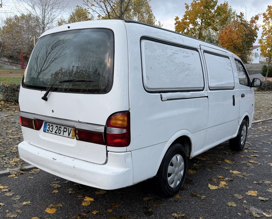 Kia pregio 2.7 3lugares