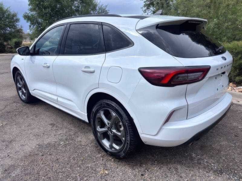 2023 Ford Escape Hybrid ST-Line Select