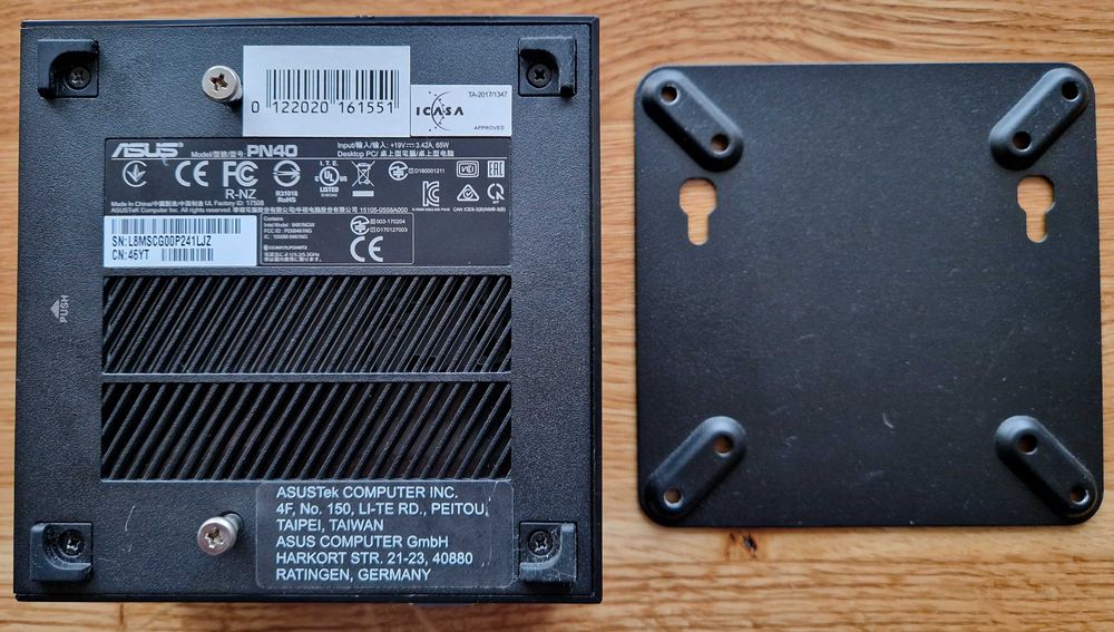 Неттоп Asus Mini PC PN40