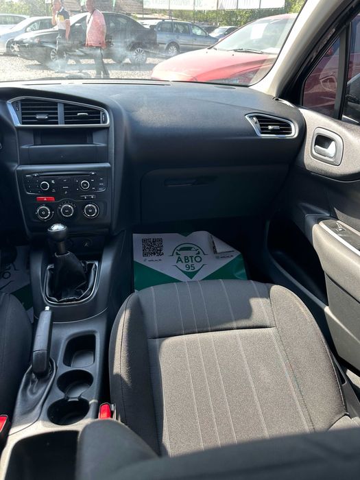 Продам Citroen C4 2012 рік можлива розстрочка,кредит,обмін!