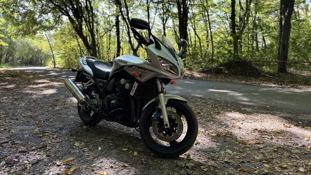 Yamaha FZS6 Fazer 2002