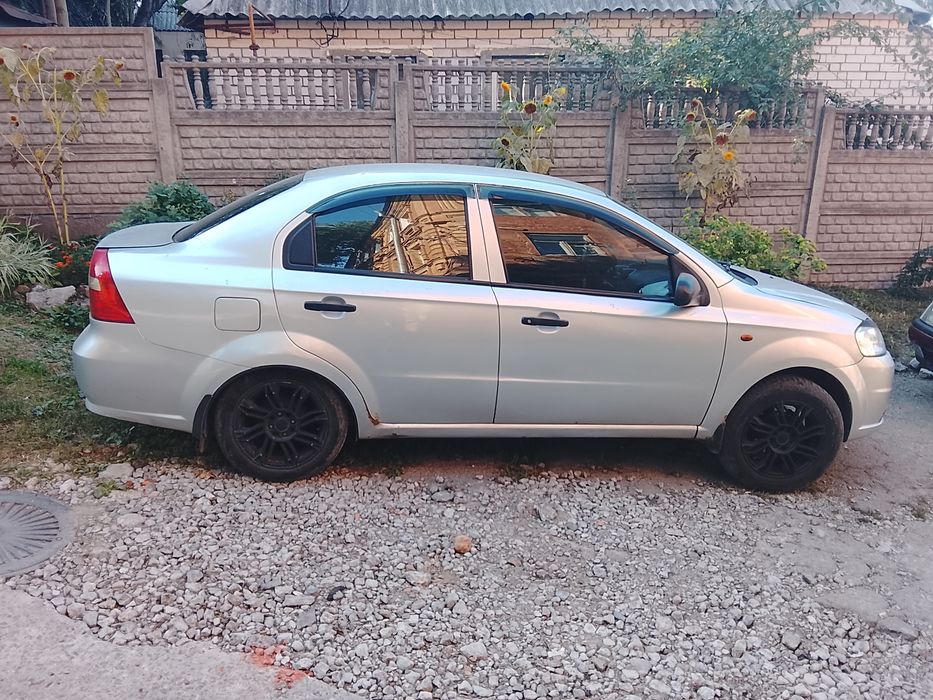 Chevrolet Aveo  продам
