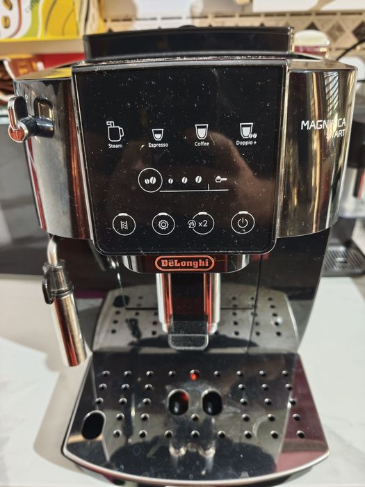 Máquina café automática magnifica start