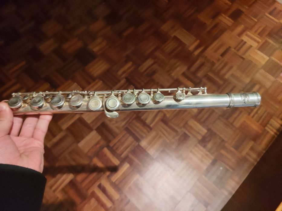 Flauta transversal FLU-450S