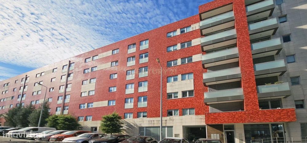 Apartamento T3 de Luxo em Braga – Ferreiros, Zona Nobre