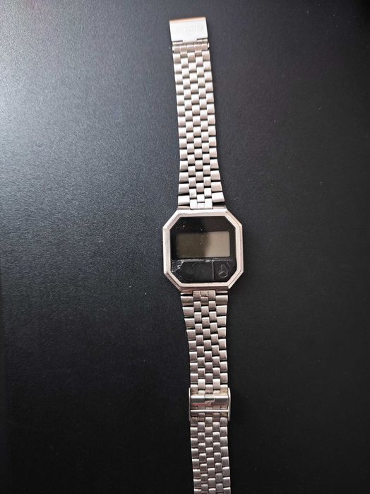 Nixon "The re run" para peças