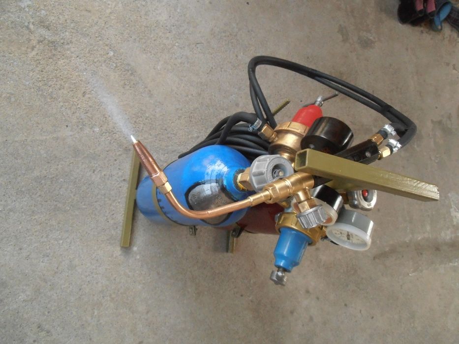 Газосвароний пост різак