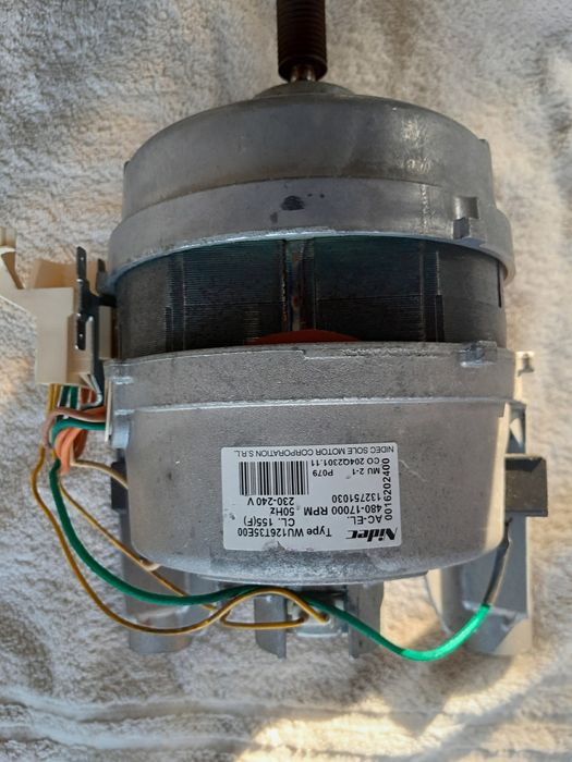 Silnik Electrolux EWT1266TDW