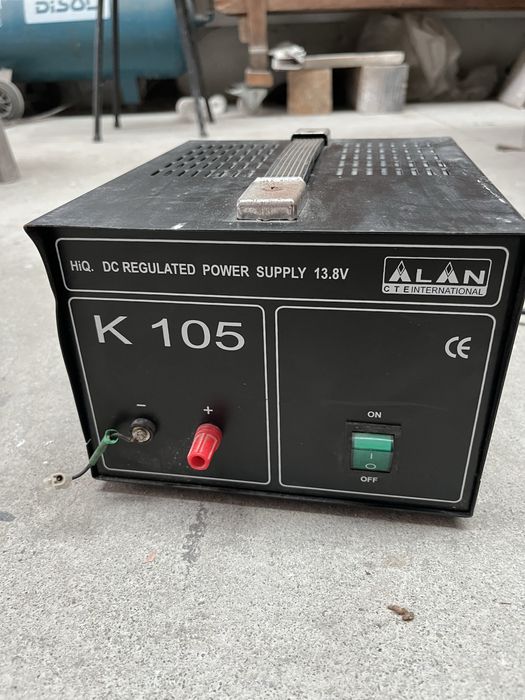 Fonte de alimentação regulada ALAN K105 13.8v