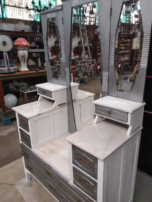 Penteadeira, Toucador espelho Vintage Branco Prata, restaurado anos 60