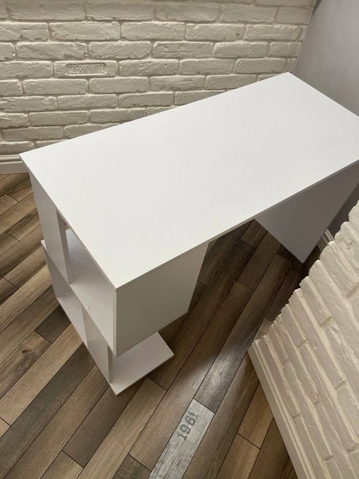 Стіл письмовий/офісний!Терміново!