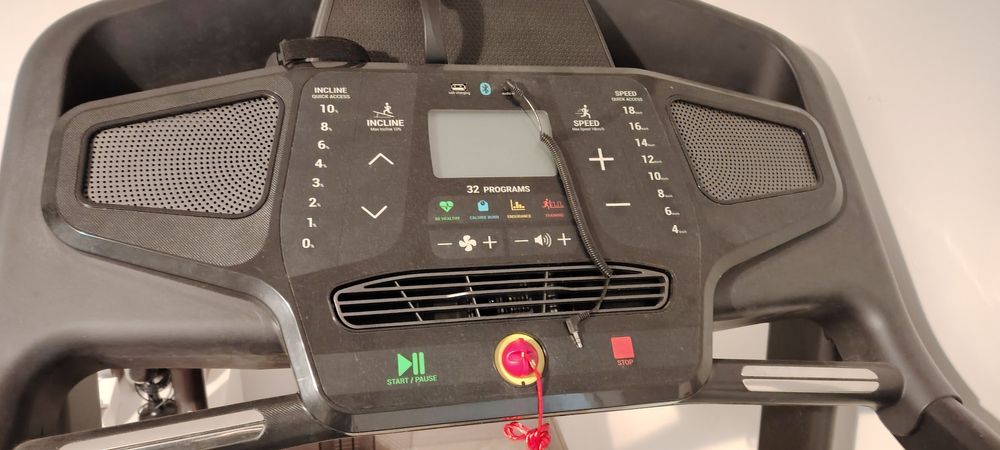 Vendo/Troco Passadeira Domyos T900