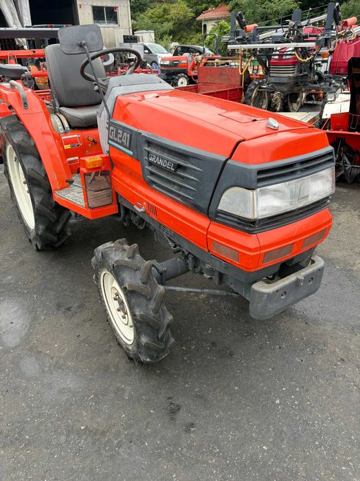 Traktor Kubota GL241D