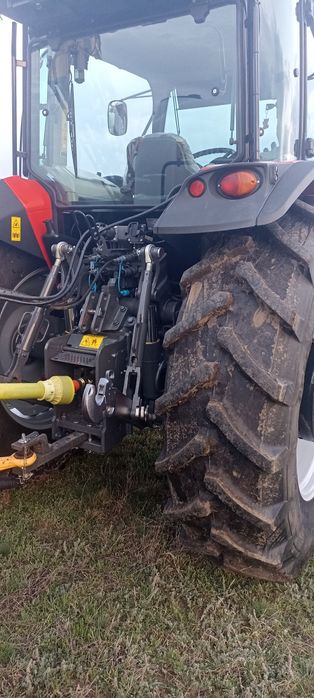 Продам трактор Massey Ferguson 6713