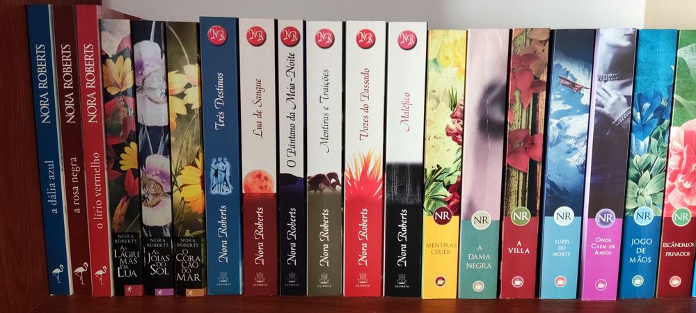 Livros Nora Roberts - em bom estado