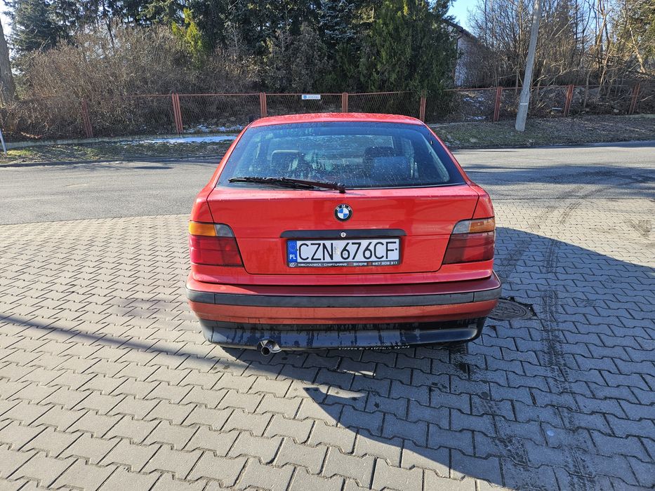 Sprzedam BMW E36 Compact 1.6