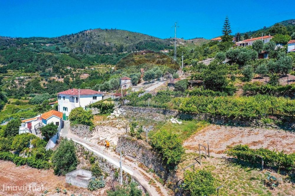 Terreno  para venda — Santa Cruz Do Douro E São Tomé De Covelas, Porto