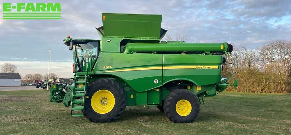 John Deere S 785