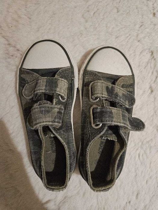 Trampki buty chłopięce