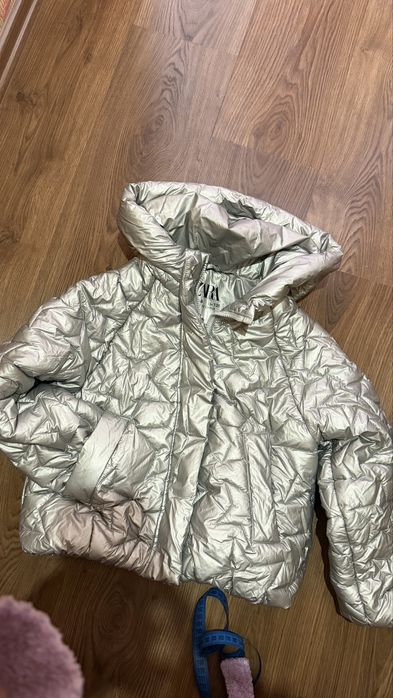 Курточка Zara на дівчинку