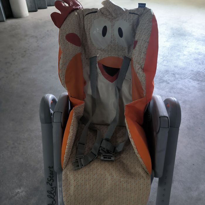 Cadeira de papa Chicco - só recolha, não faço envio