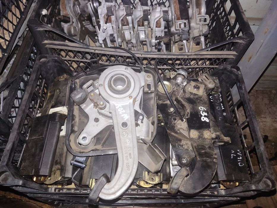 Педаль ножника Мерседес W124,W202,W203,W208,W210,W211,W220