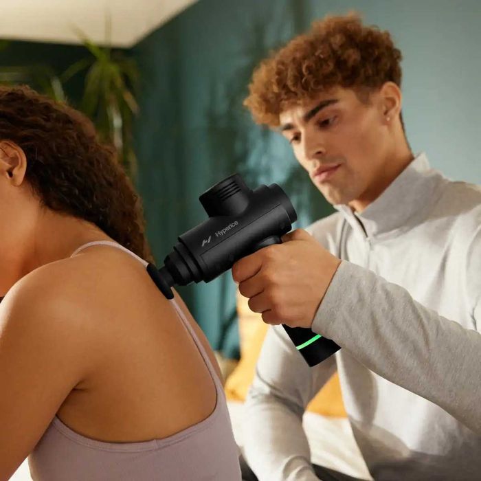 Массажер перкуссионный Hyperice Hypervolt 2 Bluetooth (53200 038-00).