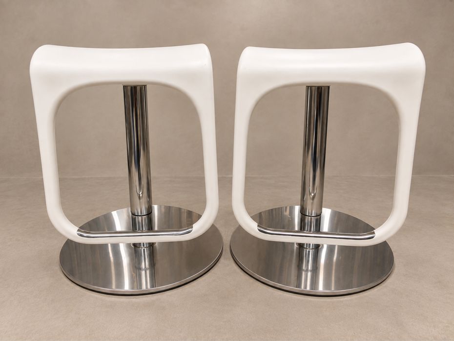 IKEA URBAN – 2 stołki barowe, biały/chrom
