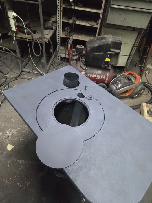 Salamandra em aço com placa de aquecimento