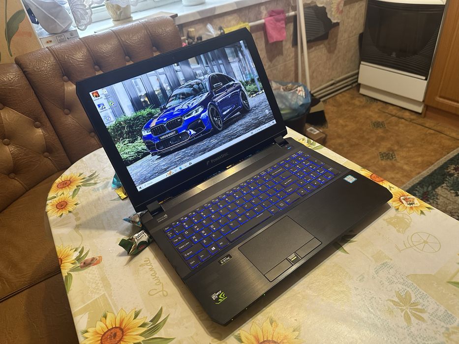 Топовий ігровий ноут PowerSpec (GTX 1070 8GB)