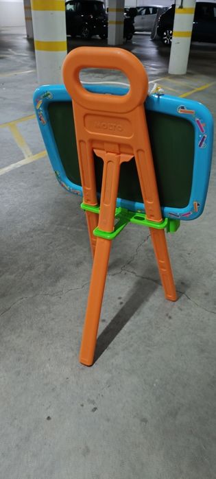 Cavalete dupla utilização para criança