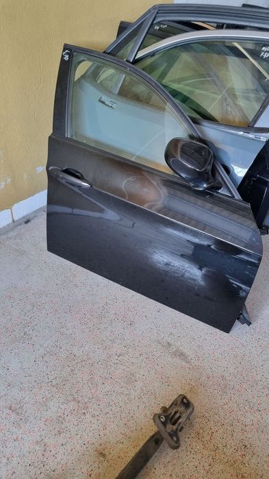 Porta Frente Direita BMW E90 / E91