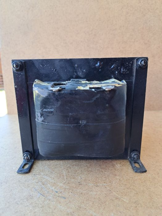 Трансформатор , трансформатор .