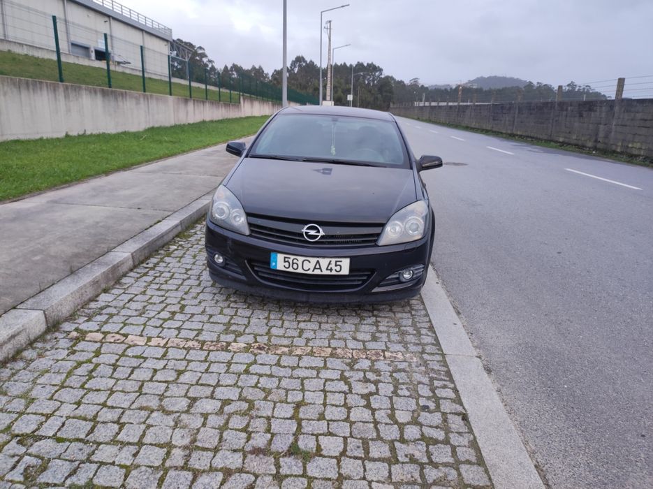 Opel Astra H GTC 5 Lugares diesel