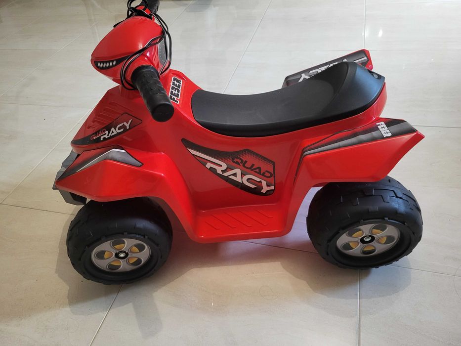 Moto 4 a bateria criança