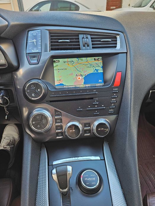 Vende-se DS5 Híbrido4