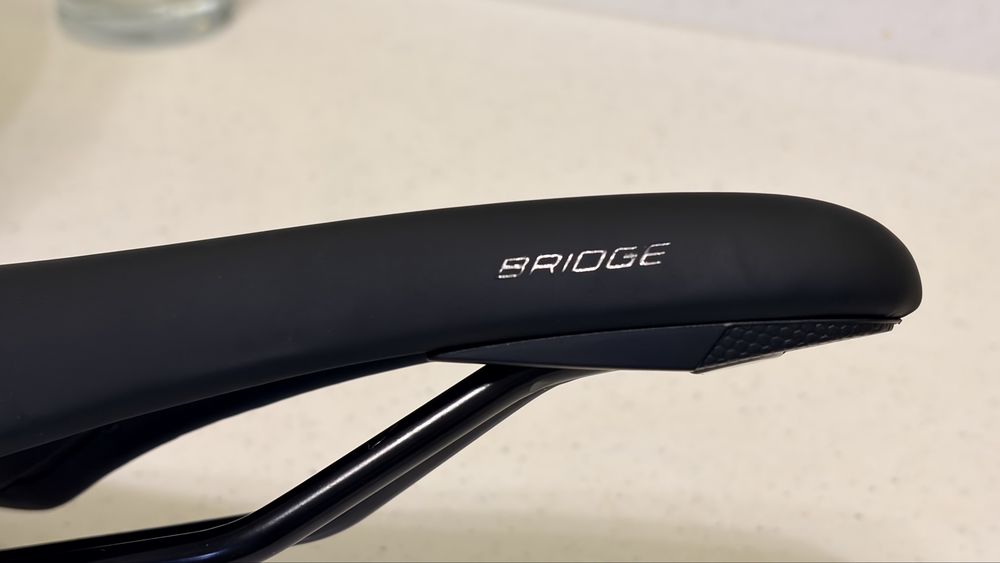 Сідло Specialized Bridge Sport 155