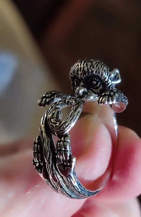 Pierścionek regulowany Małpka