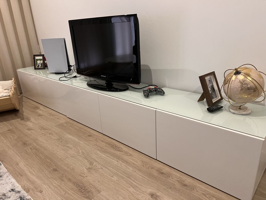 Movel de televisão IKEA