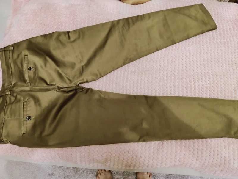 Spodnie oliwkowe