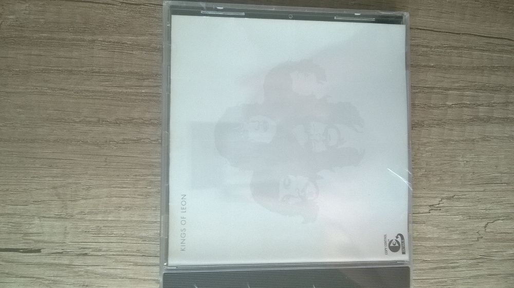 Kings Of Leon. Youth and Young Manhood - cd.